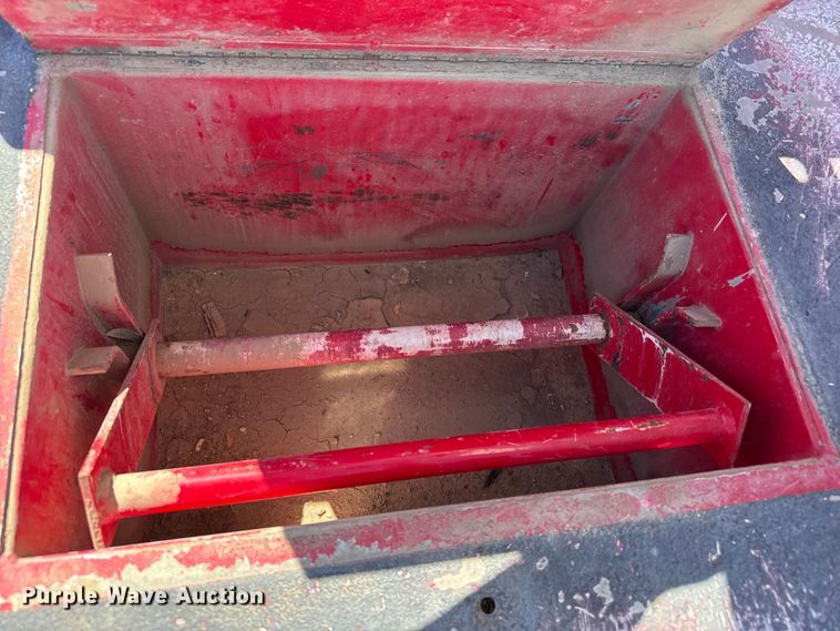 image for item DZ5187 2015 Ford F550 Ext. cab bucket truck