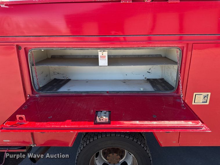 image for item DZ5187 2015 Ford F550 Ext. cab bucket truck