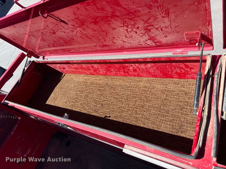 image for item DZ5187 2015 Ford F550 Ext. cab bucket truck