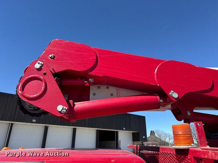 image for item DZ5187 2015 Ford F550 Ext. cab bucket truck