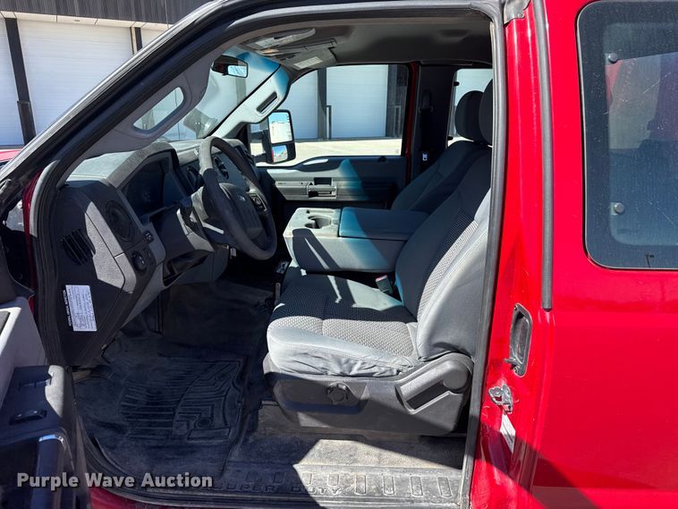 image for item DZ5187 2015 Ford F550 Ext. cab bucket truck