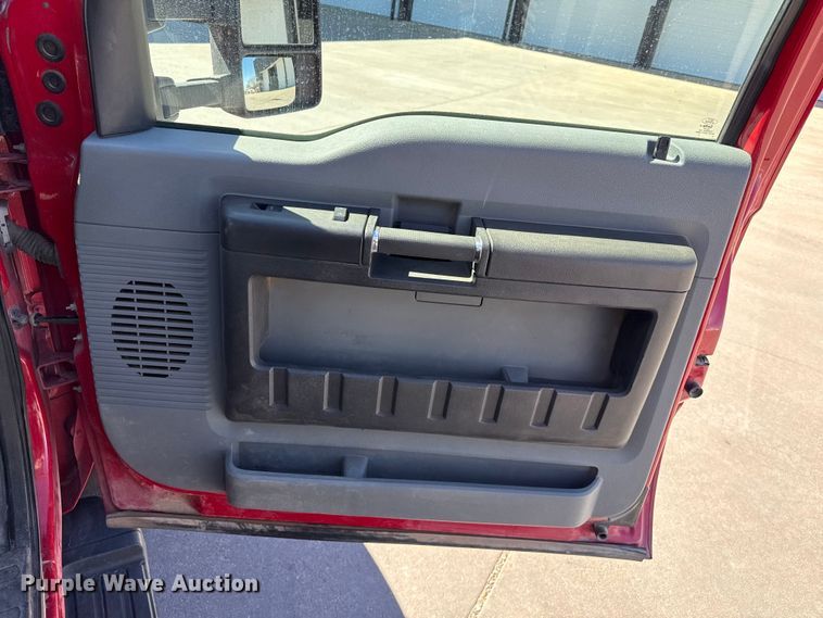 image for item DZ5187 2015 Ford F550 Ext. cab bucket truck