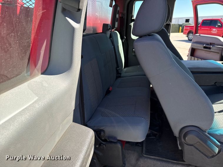 image for item DZ5187 2015 Ford F550 Ext. cab bucket truck