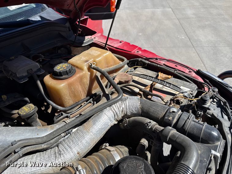 image for item DZ5187 2015 Ford F550 Ext. cab bucket truck