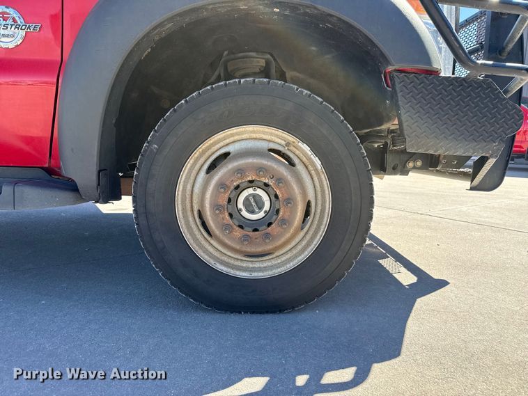 image for item DZ5187 2015 Ford F550 Ext. cab bucket truck