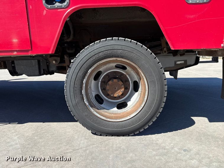 image for item DZ5187 2015 Ford F550 Ext. cab bucket truck