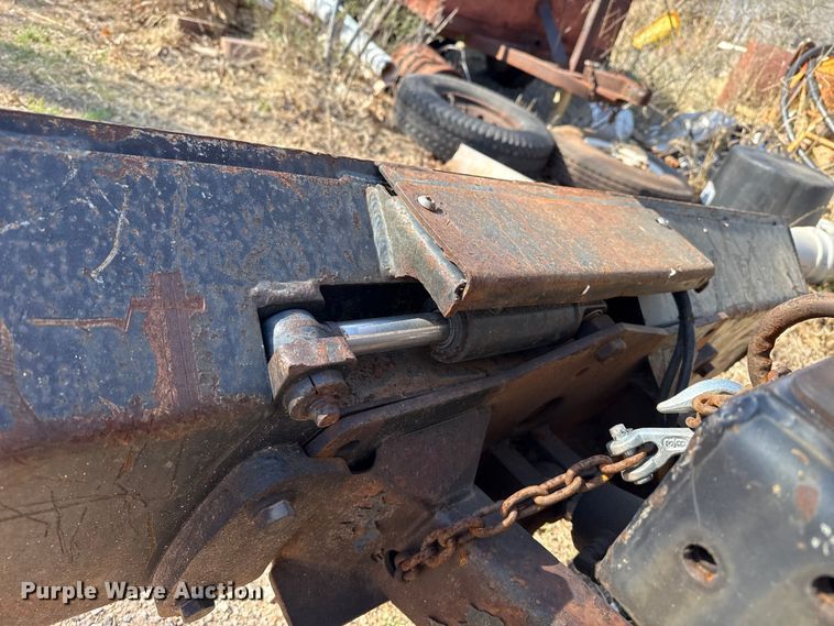 image for item DZ5241 Ditch Witch RT45 trencher