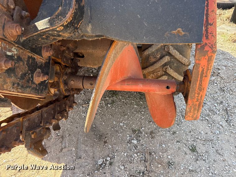 image for item DZ5241 Ditch Witch RT45 trencher