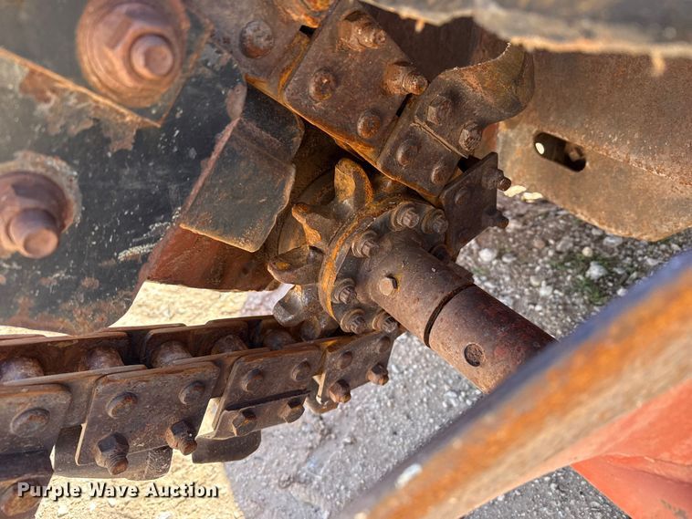image for item DZ5241 Ditch Witch RT45 trencher