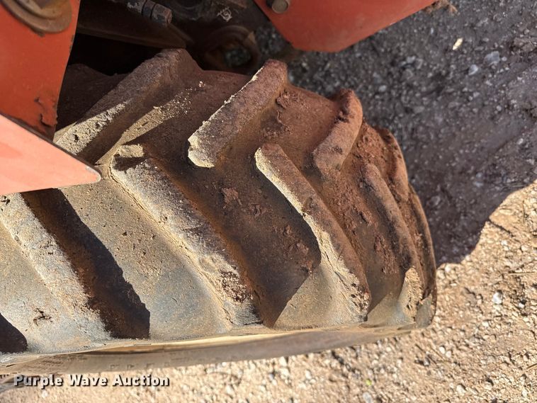 image for item DZ5241 Ditch Witch RT45 trencher