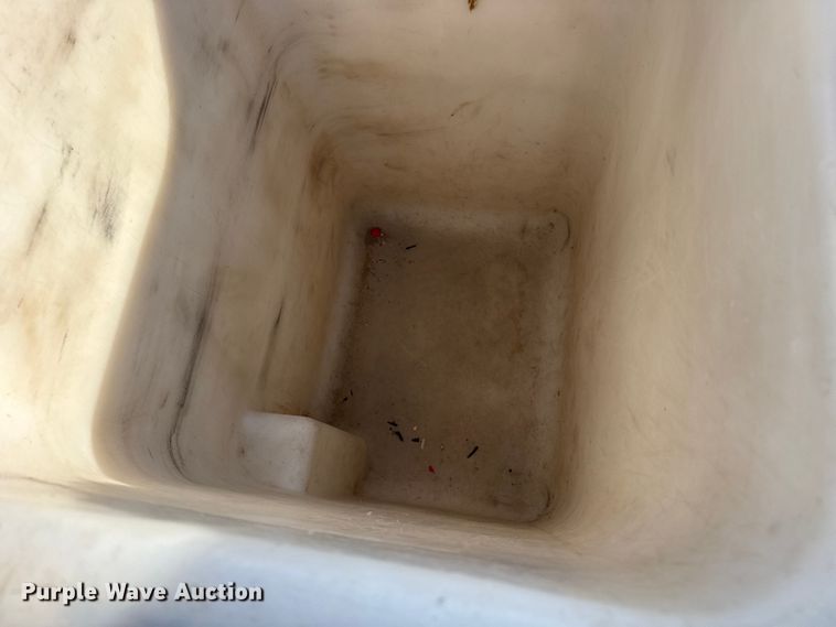 image for item DZ5245 2019 RAM 5500HD bucket truck