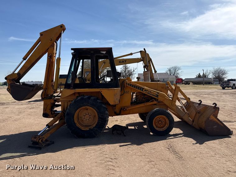image for item DZ5261 Case backhoe