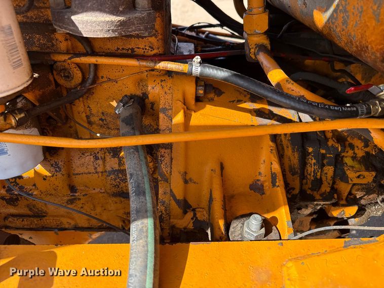 image for item DZ5261 Case backhoe