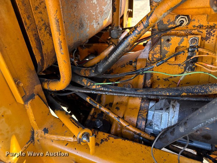 image for item DZ5261 Case backhoe