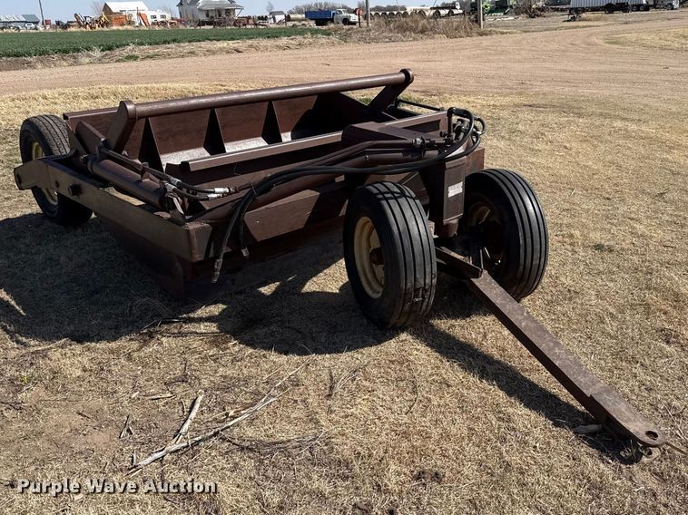 image for item DZ5263 Soil Mover Co 23RF scraper