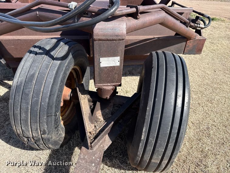 image for item DZ5263 Soil Mover Co 23RF scraper