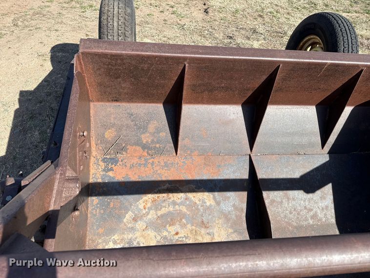 image for item DZ5263 Soil Mover Co 23RF scraper