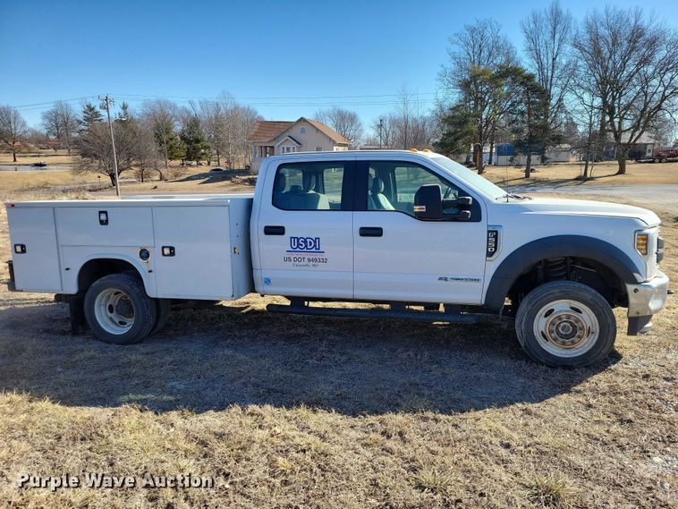 image for item EA2874 2019 Ford F550 utility / service truck