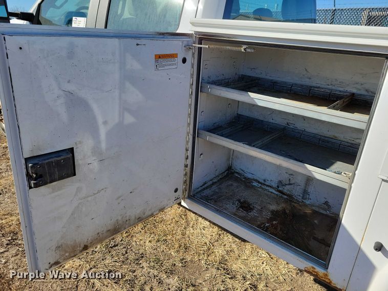 image for item EA2874 2019 Ford F550 utility / service truck