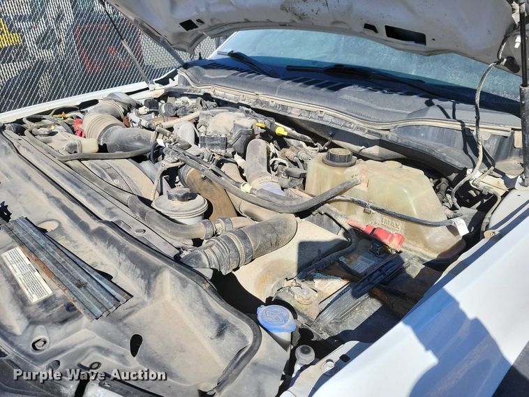 image for item EA2874 2019 Ford F550 utility / service truck