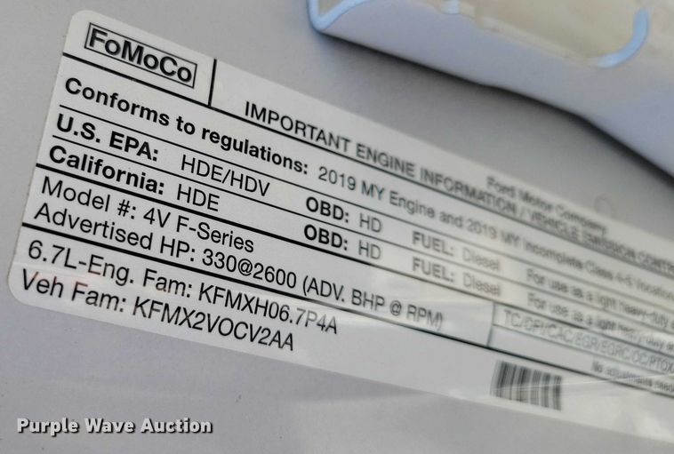 image for item EA2874 2019 Ford F550 utility / service truck