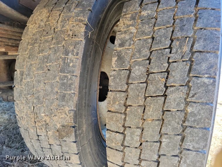 image for item EA2874 2019 Ford F550 utility / service truck