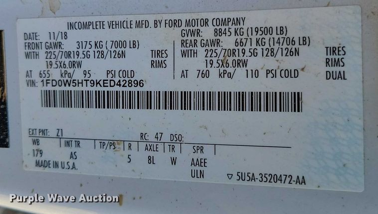 image for item EA2874 2019 Ford F550 utility / service truck