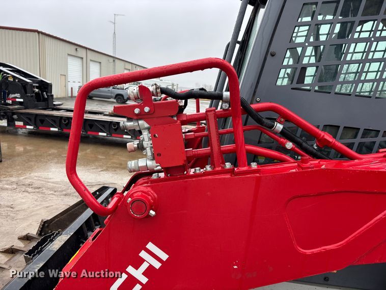 image for item EA4481 2022 Takeuchi TL12V2 tracked skid steer loader