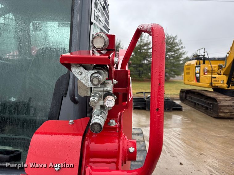 image for item EA4481 2022 Takeuchi TL12V2 tracked skid steer loader