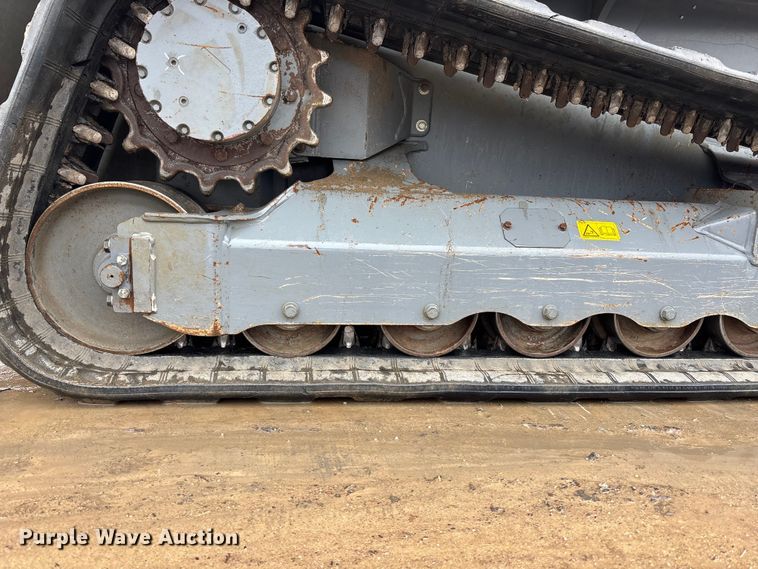 image for item EA4481 2022 Takeuchi TL12V2 tracked skid steer loader