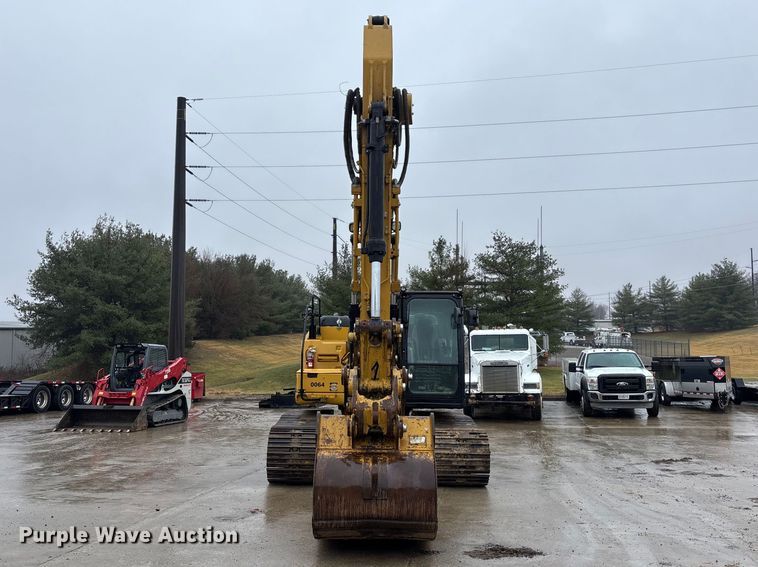 image for item EA4483 2017 Caterpillar 323FL excavator