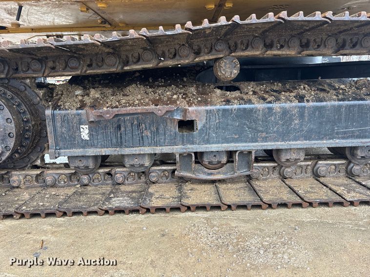 image for item EA4483 2017 Caterpillar 323FL excavator