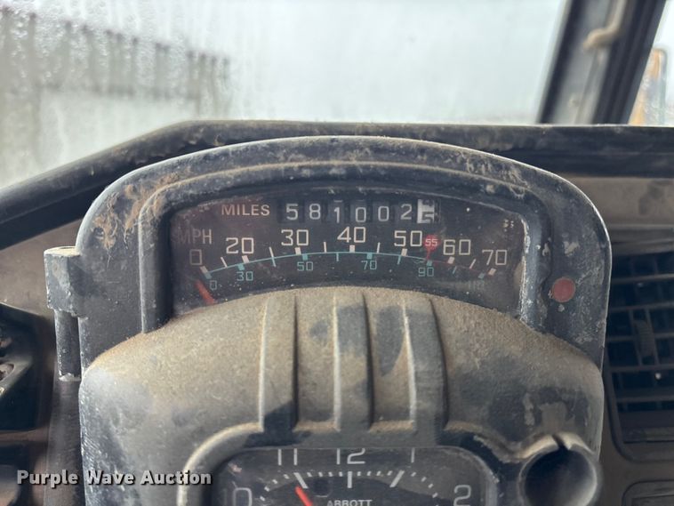 image for item EA4484 1989 Freightliner FLD120 water truck