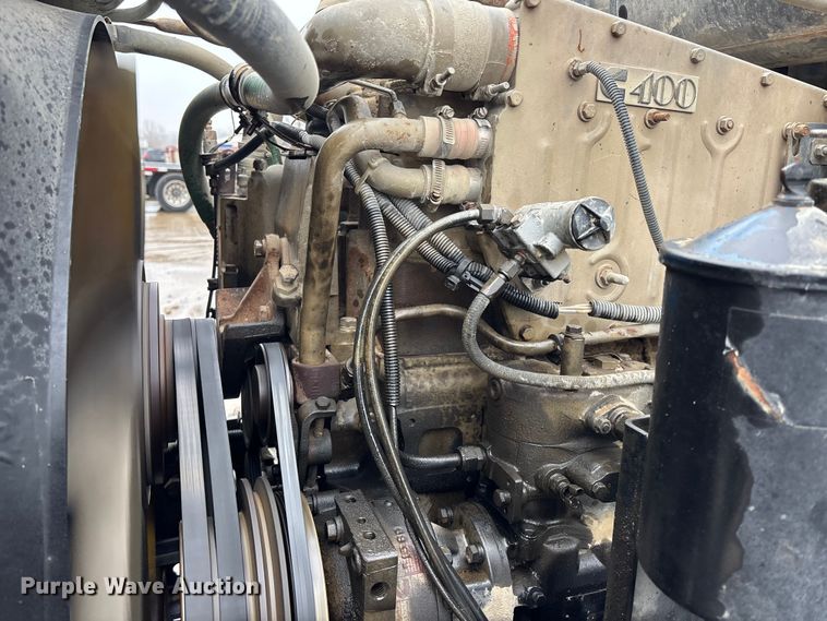 image for item EA4484 1989 Freightliner FLD120 water truck