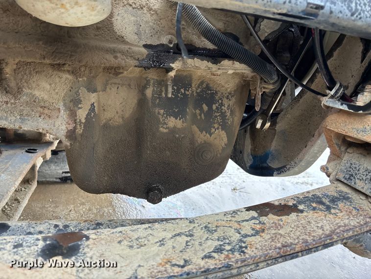 image for item EA4484 1989 Freightliner FLD120 water truck