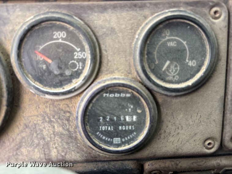 image for item EA4484 1989 Freightliner FLD120 water truck