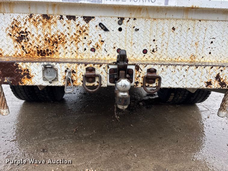 image for item EA4485 2012 Ford F550 utility / service truck