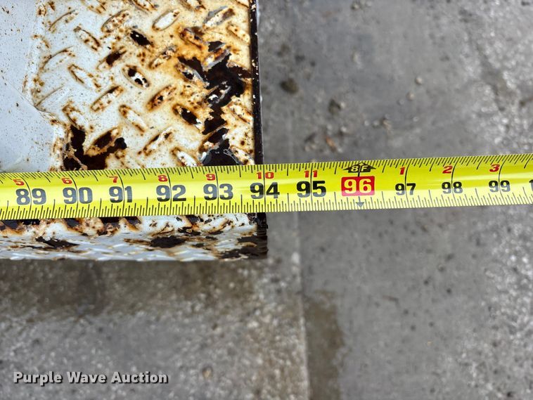 image for item EA4485 2012 Ford F550 utility / service truck