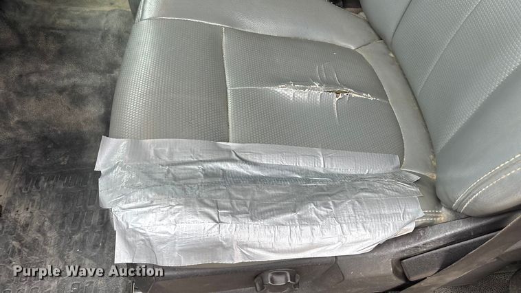 image for item EA4485 2012 Ford F550 utility / service truck