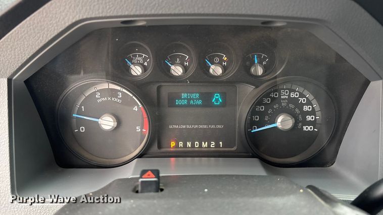 image for item EA4485 2012 Ford F550 utility / service truck