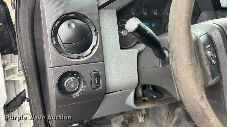 image for item EA4485 2012 Ford F550 utility / service truck