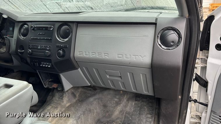 image for item EA4485 2012 Ford F550 utility / service truck