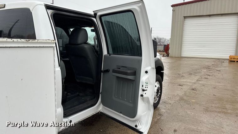 image for item EA4485 2012 Ford F550 utility / service truck