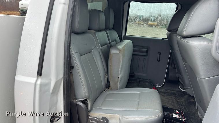 image for item EA4485 2012 Ford F550 utility / service truck