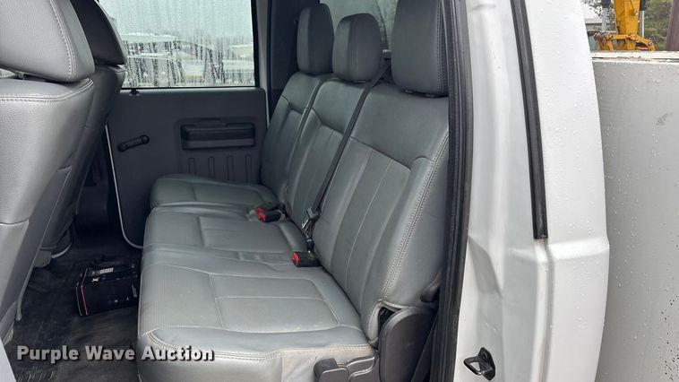 image for item EA4485 2012 Ford F550 utility / service truck