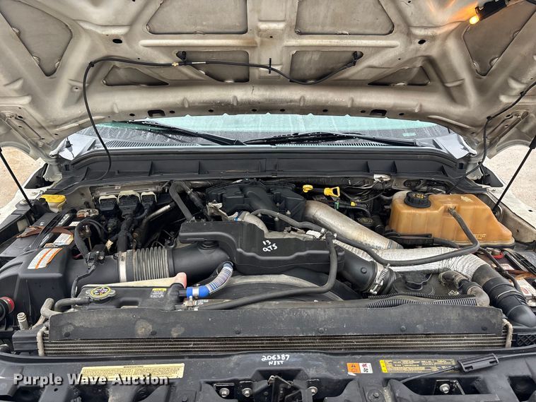 image for item EA4485 2012 Ford F550 utility / service truck