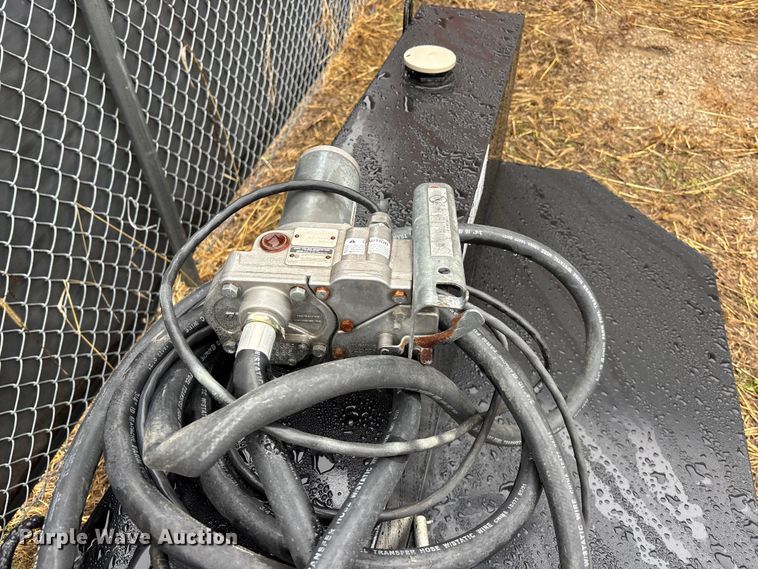 image for item EA4491 Fuel transfer tank