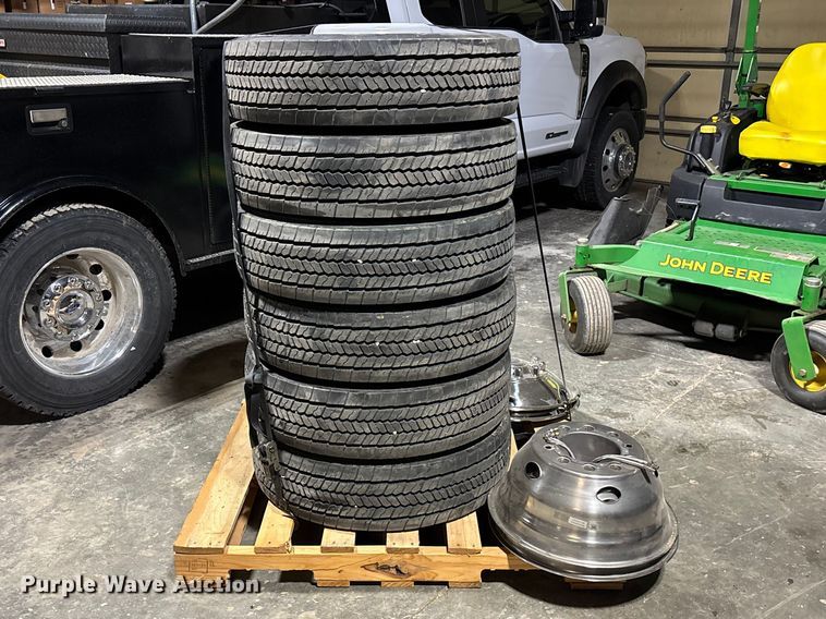 image for item EA4493 (6) 225/70R19.5 tires and wheels