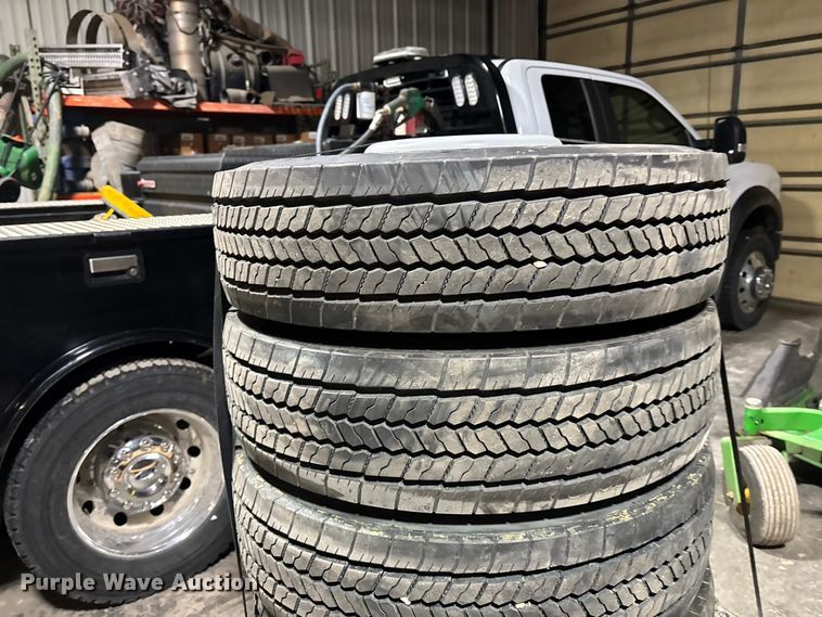 image for item EA4493 (6) 225/70R19.5 tires and wheels