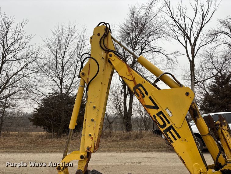 image for item EA4494 2000 New Holland 675E backhoe